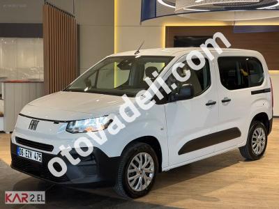 Fiat Doblo Combi 2024 1.5 BlueHDi Easy