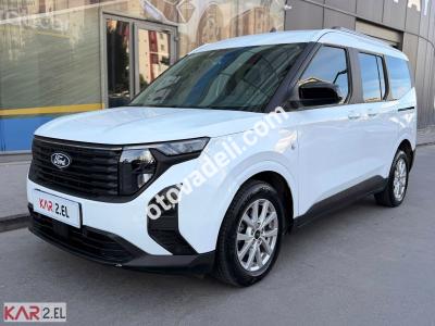 Ford Tourneo Courier 2024 1.5 EcoBlue Titanium