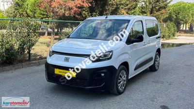Fiat Doblo Combi 2024 1.5 BlueHDi Easy