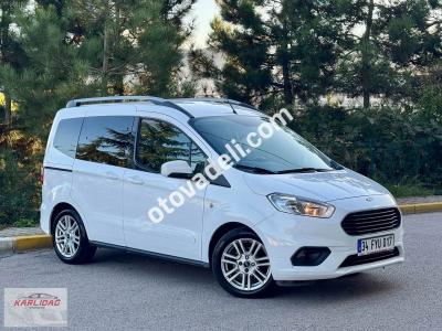 Ford Tourneo Courier 2022 1.5 TDCi Journey Titanium