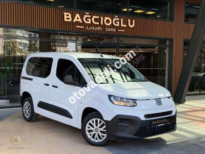 Fiat Doblo Combi 2024 1.5 BlueHDi Easy
