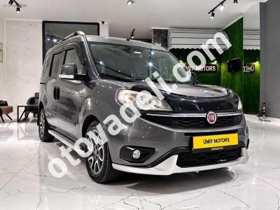 Fiat Doblo Combi 2016 1.6 Multijet Trekking