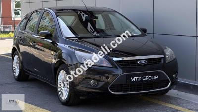 Ford Focus 2010 1.6 Titanium