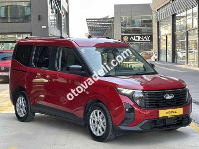Ford Tourneo Courier 2022 1.5 EcoBlue Titanium