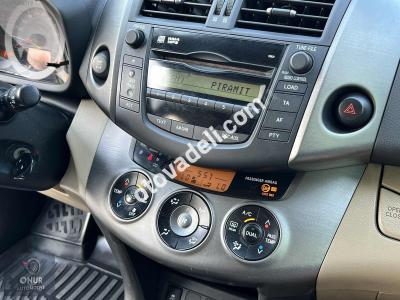 Toyota RAV4 2011 2.0 Multidrive S