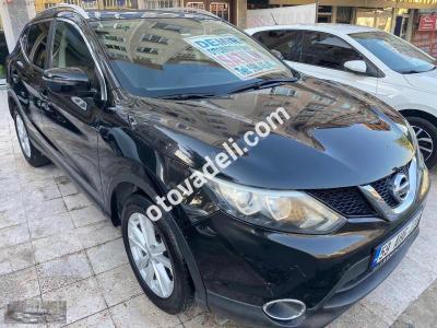Nissan Qashqai 2015 1.6 dCi Sky Pack