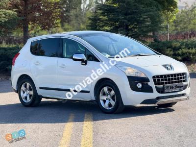 Peugeot 3008 2011 1.6 e-HDi Allure