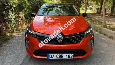 Renault Clio 2025 1.0 TCe Evolution