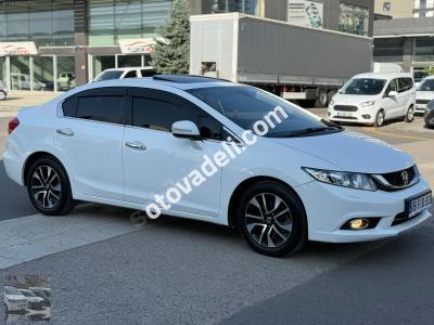 Honda Civic 2015 1.6i VTEC Eco Elegance