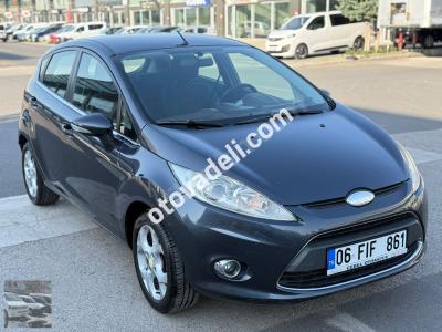 Ford Fiesta 2011 1.4 Titanium