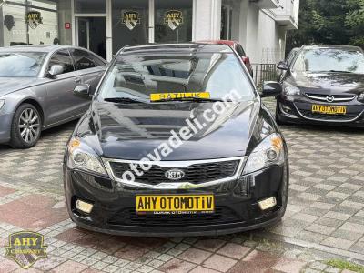 Kia Ceed 2012 1.6 CRDi Motion