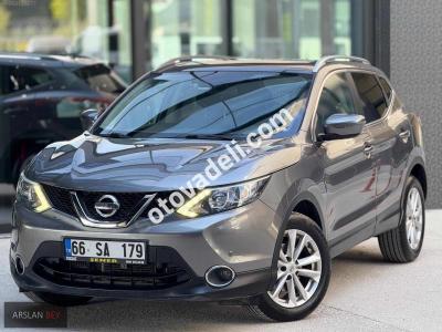 Nissan Qashqai 2015 1.6 dCi Sky Pack