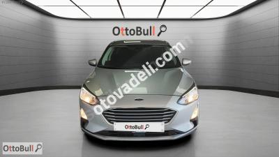 Ford Focus 2021 1.5 Ti-VCT Trend X