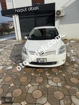 Toyota Auris 2012 1.4 D-4D Comfort Plus