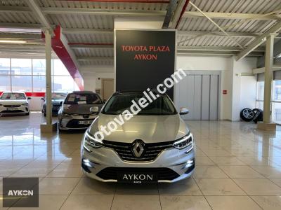 Renault Megane 2023 1.3 TCe Icon