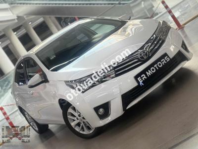 Toyota Corolla 2015 1.6 Advance