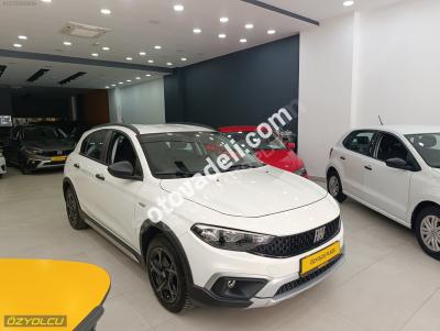 Fiat Egea Cross 2024 1.4 Fire Street