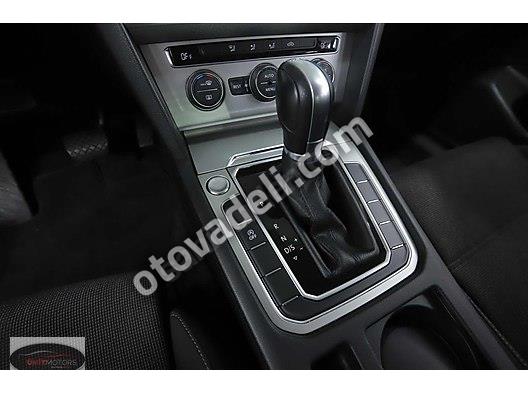 Volkswagen - Passat - 2.0 TDI BlueMotion - Comfortline