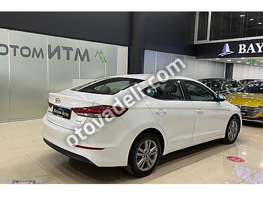 Hyundai - Elantra - 1.6 CRDi - Style Plus