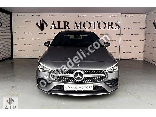 Mercedes - Benz - CLA - 200 - 
