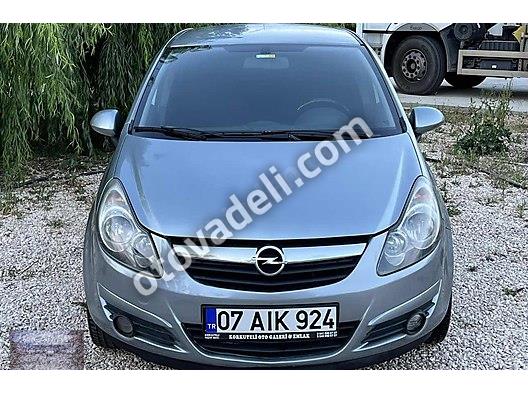 Opel - Corsa - 1.4 Twinport - 